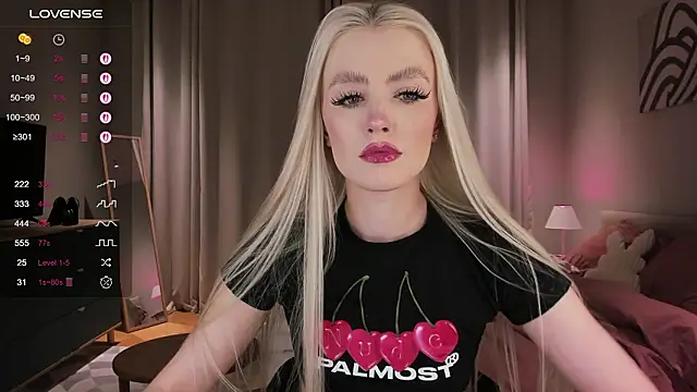 Snapshot of sashaloveyou chatting on 03-03-26, 11:43 sashaloveyou online show from 03-03-26, 11:43