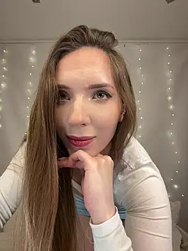 LINA ALL EYES ON YOU online show from 07-28-26, 05:34