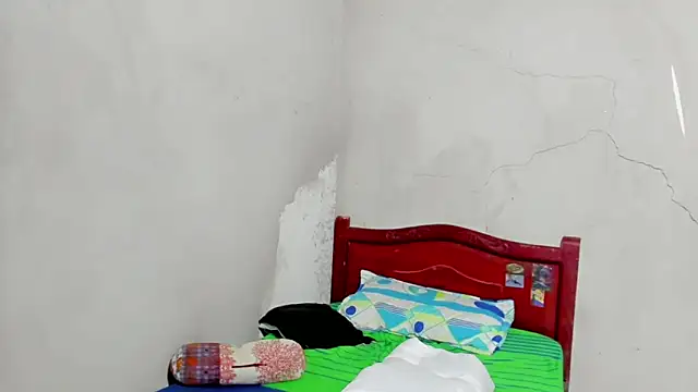 Snapshot of Damien_444 chatting on 10-04-25, 04:38 Damien 444 online show from 10-04-25, 04:38