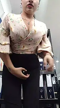AMATISTA  16 online show from 06-06-26, 12:32