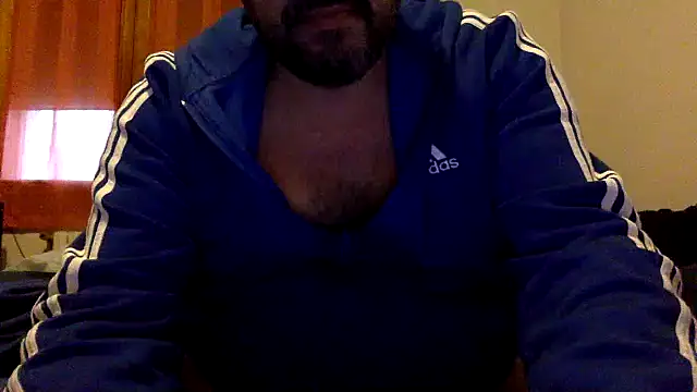 Snapshot of steve669_hot chatting on 12-20-25, 07:48 steve669 hot online show from 12-20-25, 07:48