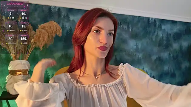 Snapshot of WendyGilber chatting on 09-27-25, 08:52 WendyGilber online show from 09-27-25, 08:52