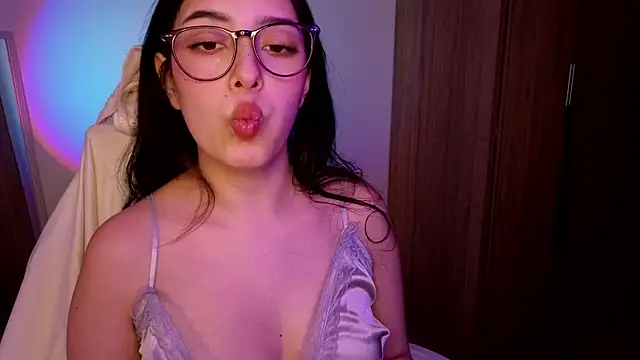 immisssilver online show from 09-10-25, 02:44