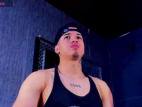 Snapshot of rocoo_santos chatting on 06-10-26, 06:07 rocoo santos online show from 06-10-26, 06:07