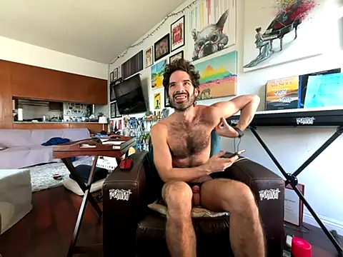 Pupscritch online show from 10-22-25, 04:18