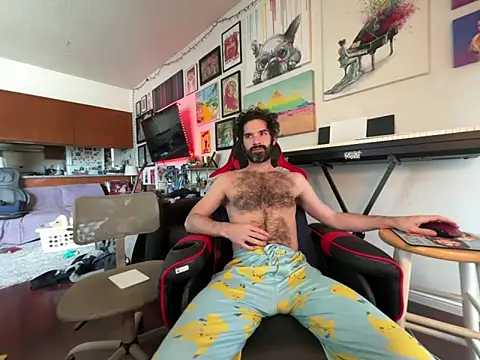 Snapshot of Pupscritch chatting on 03-13-26, 08:59 Pupscritch online show from 03-13-26, 08:59