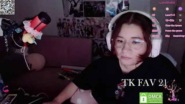 Pink girl0n online show from 07-02-26, 06:52