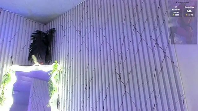 Naomy tay1 online show from 04-28-26, 03:00