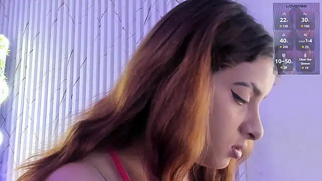 Snapshot of Naomy_tay1 chatting on 06-15-26, 03:31 Naomy tay1 online show from 06-15-26, 03:31