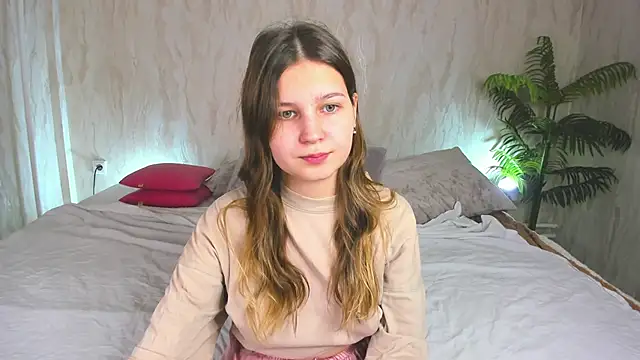 Snapshot of Elle_Ellise chatting on 10-24-25, 07:38 Elle Ellise online show from 10-24-25, 07:38