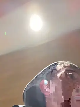 Snapshot of BULLBSX chatting on 03-10-26, 12:59 BULLBSX online show from 03-10-26, 12:59