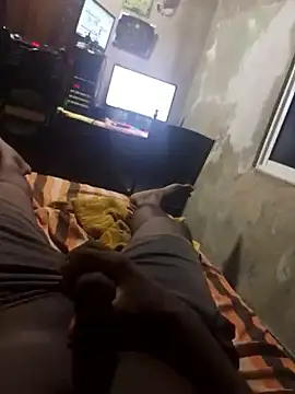 Pogga666 online show from 10-11-25, 05:11