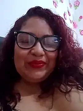 Snapshot of ladytropical1 chatting on 09-12-25, 05:35 ladytropical1 online show from 09-12-25, 05:35