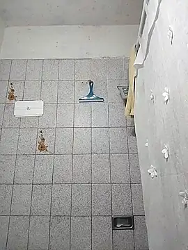 Auroraluna - online show from 12-20-25, 12:29