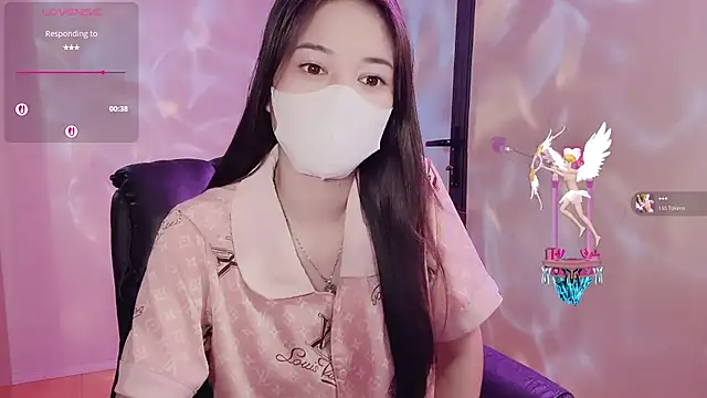 Snapshot of _Dorry_ chatting on 10-23-25, 07:34 Dorry online show from 10-23-25, 07:34