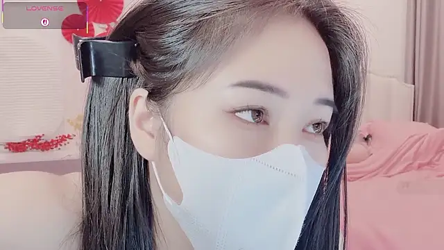 Snapshot of _Dorry_ chatting on 02-15-26, 03:53 Dorry online show from 02-15-26, 03:53