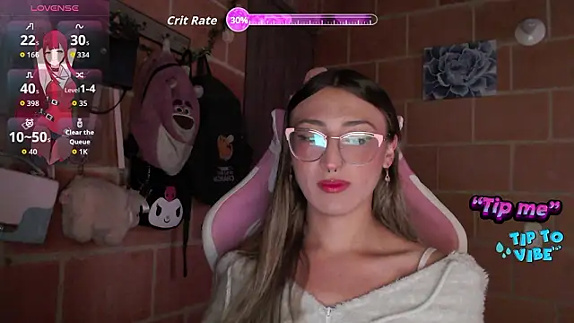 Snapshot of Andrea_camilaaa chatting on 03-08-26, 03:27 Andrea camilaaa online show from 03-08-26, 03:27