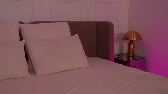 Snapshot of ArianaMell chatting on 03-02-26, 03:30 ArianaMell online show from 03-02-26, 03:30