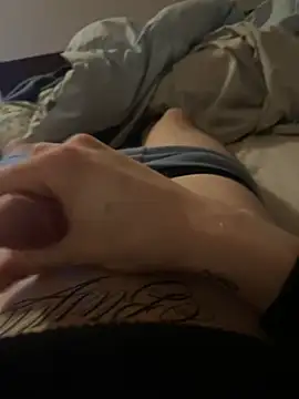 Snapshot of Porco_assetato chatting on 02-08-26, 04:43 Porco assetato online show from 02-08-26, 04:43