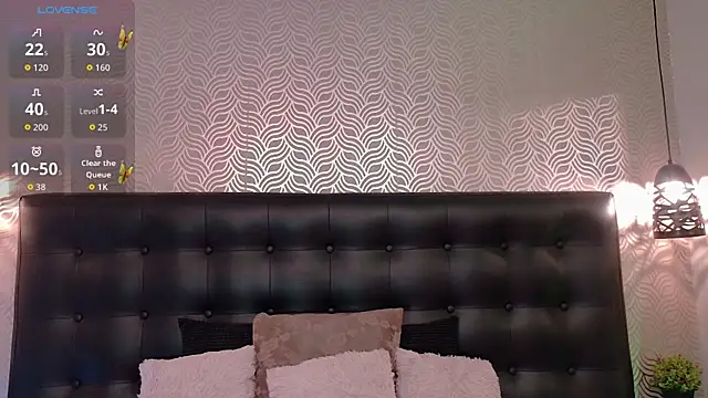 Sharonevanss  online show from 04-23-26, 08:22