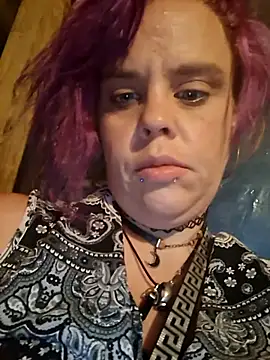 TWiSTYTheTwizted online show from 08-08-26, 06:37