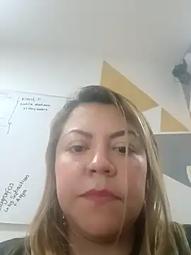 Snapshot of Mafary chatting on 11-21-25, 05:55 Mafary online show from 11-21-25, 05:55