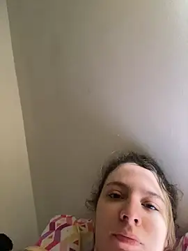 Snapshot of karla-thomsom10 chatting on 11-22-25, 03:33 karla-thomsom10 online show from 11-22-25, 03:33