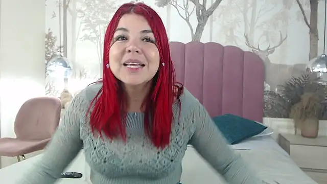 CorineRay online show from 11-06-25, 02:07