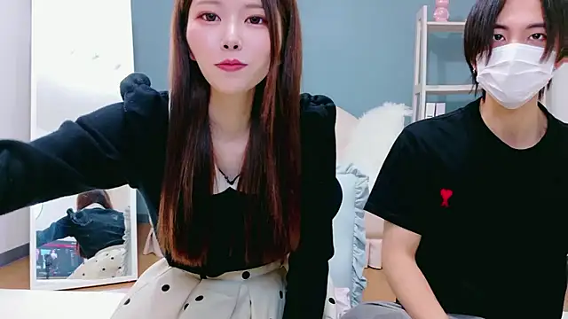 Snapshot of Reto-sama chatting on 12-05-25, 11:08 Reto-sama online show from 12-05-25, 11:08