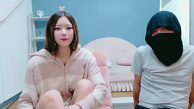 Snapshot of Reto-sama chatting on 01-08-26, 01:46 Reto-sama online show from 01-08-26, 01:46