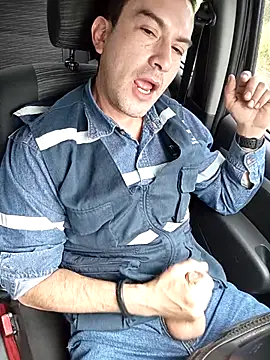 Snapshot of Blackaxes chatting on 09-30-25, 07:19 Blackaxes online show from 09-30-25, 07:19