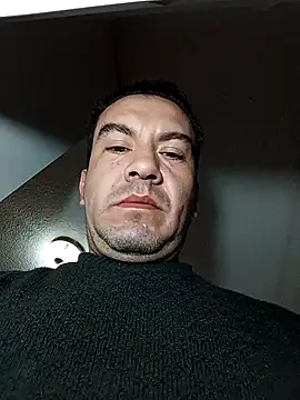 Snapshot of Blackaxes chatting on 12-03-25, 05:15 Blackaxes online show from 12-03-25, 05:15