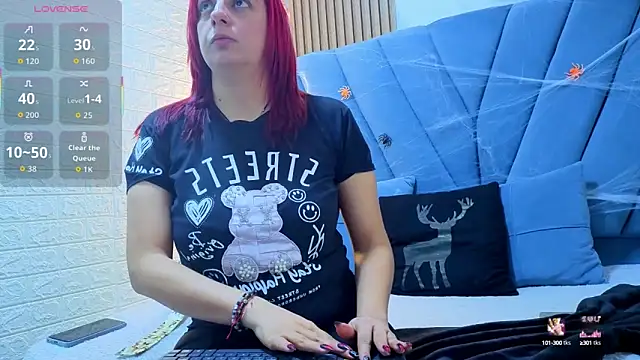 angel  red  online show from 10-12-25, 01:37