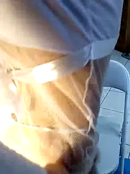 Snapshot of Monella78 chatting on 10-20-25, 03:12 Monella78 online show from 10-20-25, 03:12