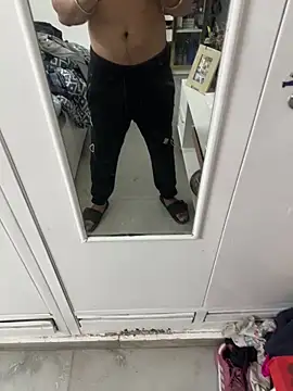 7 INCH MONSTER online show from 02-16-26, 08:43