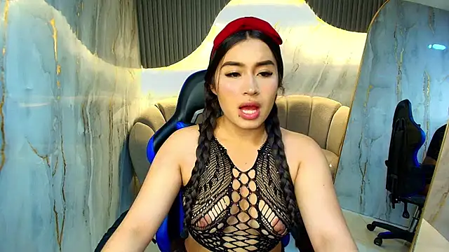 martina1 r online show from 12-20-25, 12:56