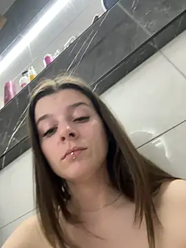 LilyIrons online show from 04-29-26, 04:22