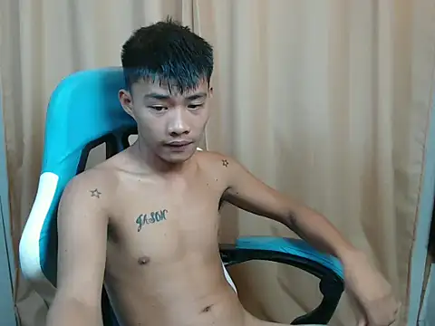 Snapshot of urasianjason chatting on 12-03-25, 12:36 urasianjason online show from 12-03-25, 12:36