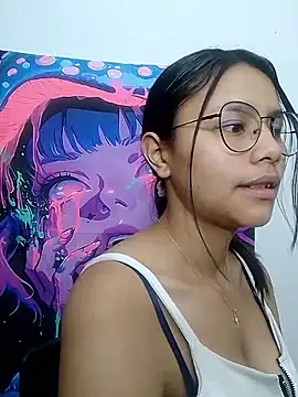 Snapshot of SofieLove_01 chatting on 01-10-26, 08:05 SofieLove 01 online show from 01-10-26, 08:05