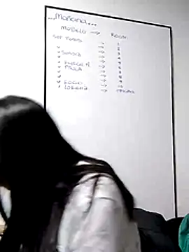 Snapshot of SofieLove_01 chatting on 01-13-26, 08:08 SofieLove 01 online show from 01-13-26, 08:08