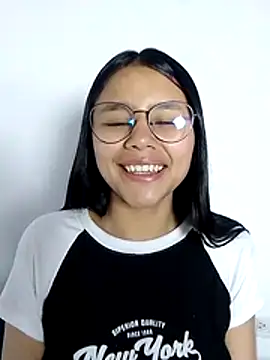 Snapshot of SofieLove_01 chatting on 02-01-26, 08:02 SofieLove 01 online show from 02-01-26, 08:02