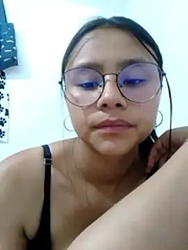 SofieLove 01 online show from 03-20-26, 07:19