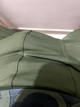 Snapshot of atlastopf chatting on 11-09-25, 07:23 atlastopf online show from 11-09-25, 07:23