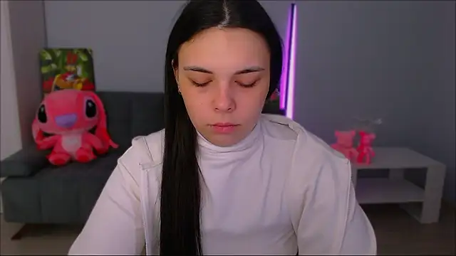 queenofthesense  online show from 10-20-25, 08:48