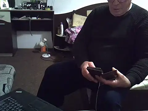 Snapshot of ColaredCuck55 chatting on 01-18-26, 07:17 ColaredCuck55 online show from 01-18-26, 07:17