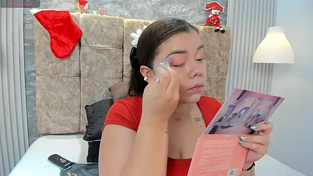 leilapons online show from 11-30-25, 05:39