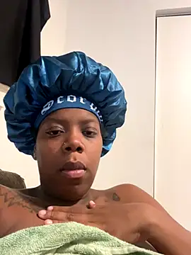 Snapshot of cumformedada chatting on 11-15-25, 07:38 cumformedada online show from 11-15-25, 07:38