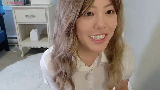 Nana with online show from 03-11-26, 09:10