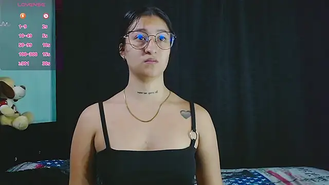 EVAH LEE  online show from 10-05-25, 03:27