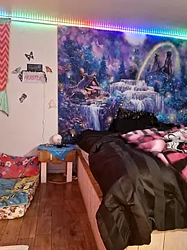 PeachyAriel online show from 10-09-25, 01:14